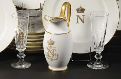 null Deux flutes à champagne provenant d’un service de l’Empereur Napoléon III. En...
