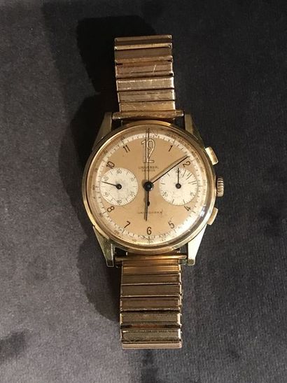 null UNIVERSAL GENEVE - Uni-Compax -1947- 

Montre bracelet chronomètre d'homme en...