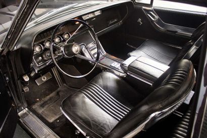 1965 Ford Thunderbird Coupé Numéro de série 114477

Française d’origine

Carte grise...