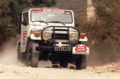 1982 Toyota FJ 40 Numéro de série JT1V0FJ4000810177

Participation au Paris-Dakar...