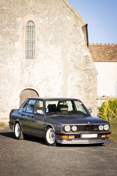 1988 BMW 528i "S5" AC Schnitzer E28 Numéro de série DA71S5F

Rarissime et performante...