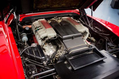 1989 FERRARI TESTAROSSA Très belle présentation

Livrée rouge sur rouge originale

Révisée...