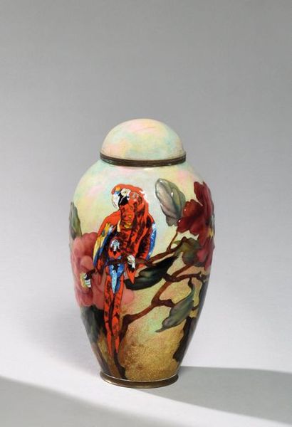 CAMILLE FAURE (1874-1956) Vase couvert en...