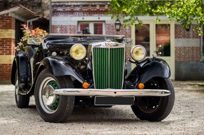 1953 MG TD Numéro de série 26932 

Même famille de 1973 à 2017

Carte grise française



Toutes...