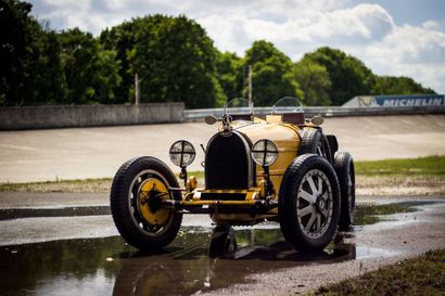 1929 Bugatti Type 35 B Rencontre avec une Bugatti Type 35 B, de 1929 from Osenat...