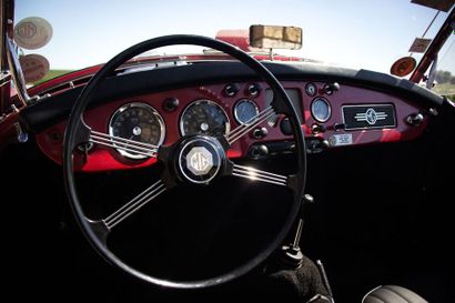  1961 MG A Roadster 1600 Numéro de série GHNL91008 
Entretient mécanique suivi 
Carte...