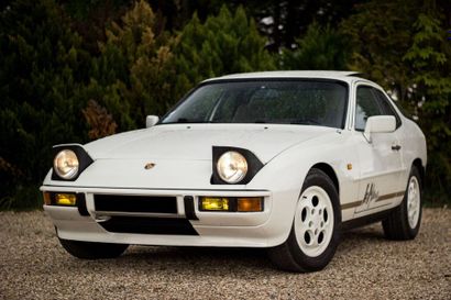 1988 Porsche 924 S Le Mans Numéro de série WPOZZZ92ZJN400231

Rare édition limitée...