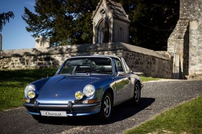 1972 Porsche 911 2.4 S Targa Numéro de série 9112310427

Dans la même famille depuis...