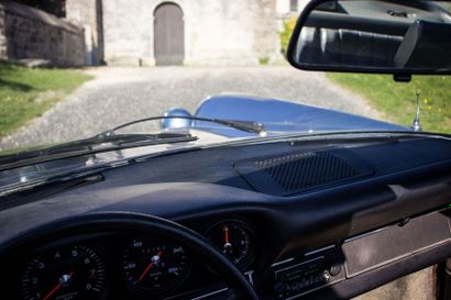 1972 Porsche 911 2.4 S Targa Numéro de série 9112310427

Dans la même famille depuis...