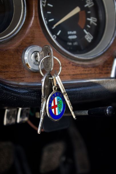 1967 Alfa Romeo Giulia Sprint 1600 GT Veloce Numéro de série AR*248197 – Livrée neuve...