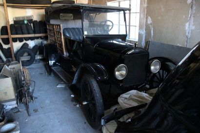 1925 FORD T Chassis n°: 10033984, Carte Grise française. La Ford T présentée à la...