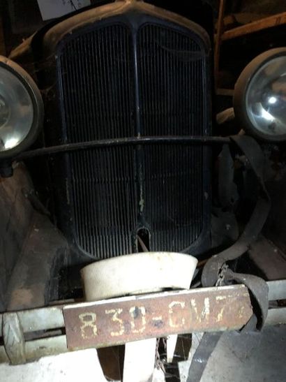 c1932 Renault Vivaquatre KZ7 Chassîs n°: 541151, Sans Carte Grise, à immatriculer...