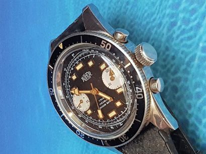 null ALIHOR "Plongeuse" Valjoux 730 vers 1960

Rare chronomètre de plongée en acier,...