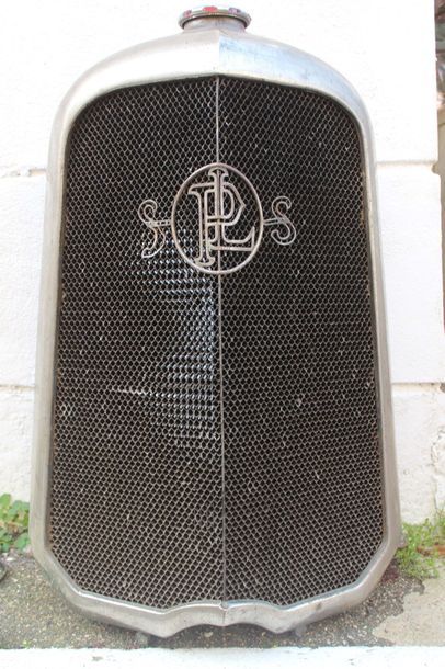 null Radiateur Panhard

Radiateur à nid d'abeille pour Panhard sans soupapes des...