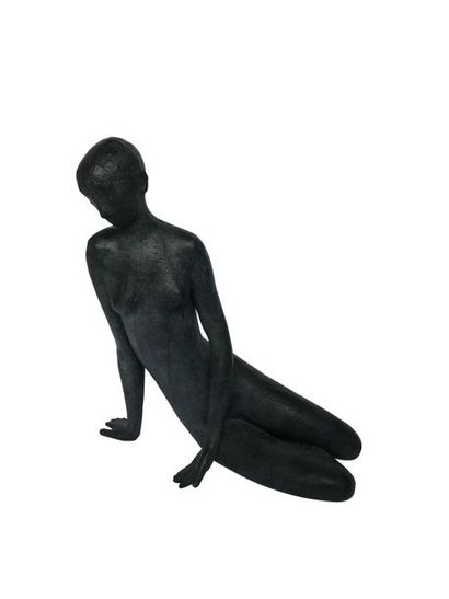 null PIERRE LAGENIE (Né en 1938) Nu féminin Bronze Numéroté 2/8 45 cm x 25 cm