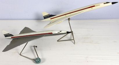 null Trois maquettes -CONCORDE



Maquette du prototype de Concorde par M.M.E. sur...