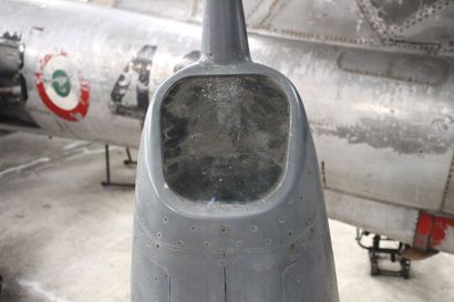 null Pointe Avant- MIRAGE V



Pointe avant prototype d'un Mirage V BR de reconnaissance,...