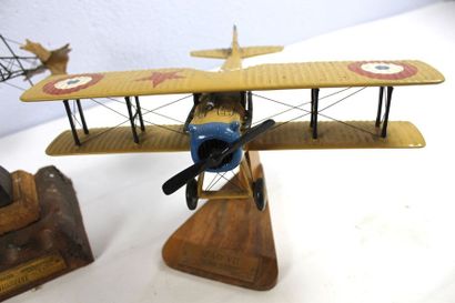 null Maquettes d’avions Anciens



-Maquette en bronze d’un Morane Saulnier 225 de...