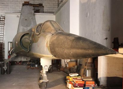  MAQUETTE- MIRAGE F1 
 
Exceptionelle maquette du Mirage F1 à l'echelle 1 en bois...