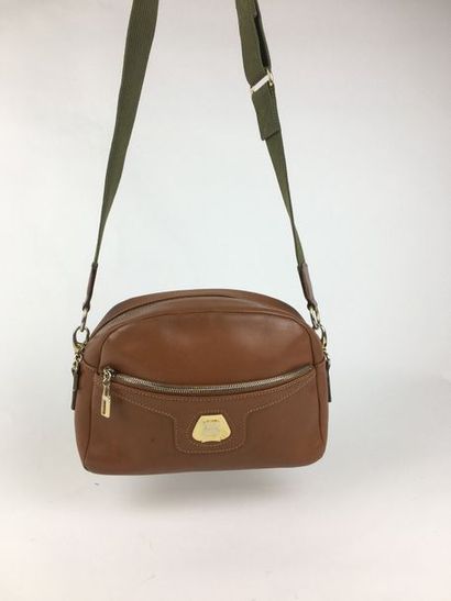 null LANCEL Besace en cuir marron