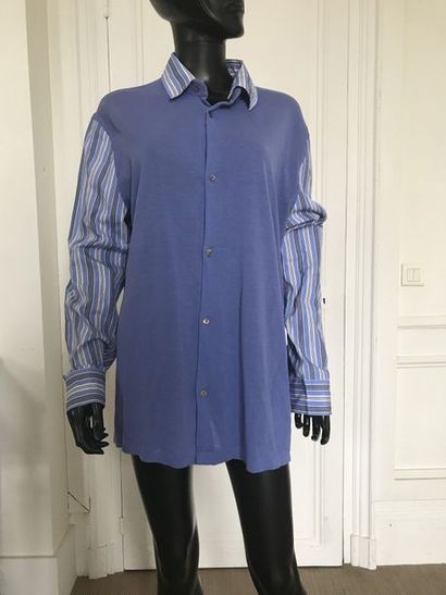 null HERMES PARIS Chemise dans les tons blanc en bi matière, le corps en coton bleu...