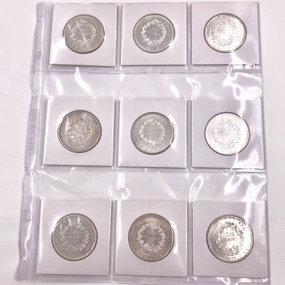 null COLLECTION DE PIECES EN ARGENT comprenant : 

- 30 de 10 Francs datant de 1965...