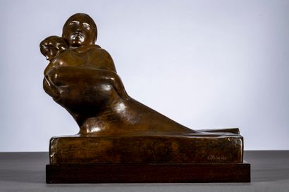  Georges Minne : statue en bronze 'l'extase maternelle' (38x47x22cm) Gazette Drouot