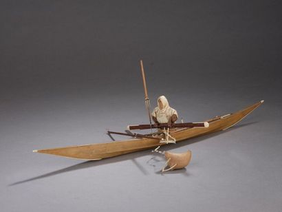 null Eskimo hunting seals in his kayak.
Wood, gut, bone, wood and leather (small...