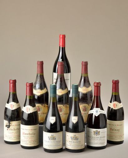 null Ensemble de 10 bouteilles :
- 1 bouteille CHAMBOLLE-MUSIGNY Ph. Pacalet 2013...
