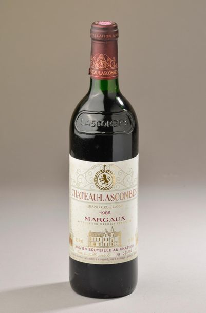 null 1 bouteille Château LASCOMBES, 2° cru Margaux 1986 (elt, J, caps ab) 