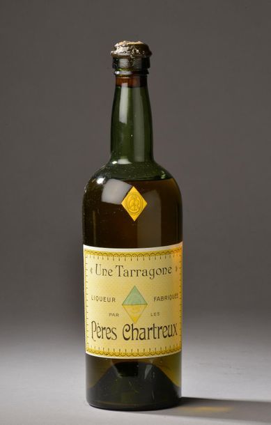 null VENDU AVEC LOT 31. 1 litre CHARTREUSE "Une Tarragone" jaune Période 1921-1929,...