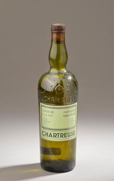 null 1 bouteille CHARTREUSE verte (période 51-56) 