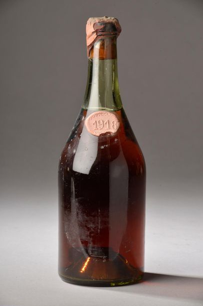 null 1 bouteille COGNAC 1918 (SE, marque inconnue, capsule cire cassée, millésime...