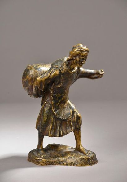 null Eugène Léon L'HOEST (1874-1937).
"Porteur d'eau".
Bronze patiné, titré sur la...