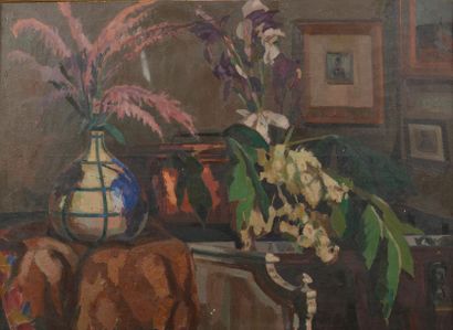 null Armand Marie LE PETIT (1876-1953).
Nature morte aux vases fleuris et au cuivre.
Huile...