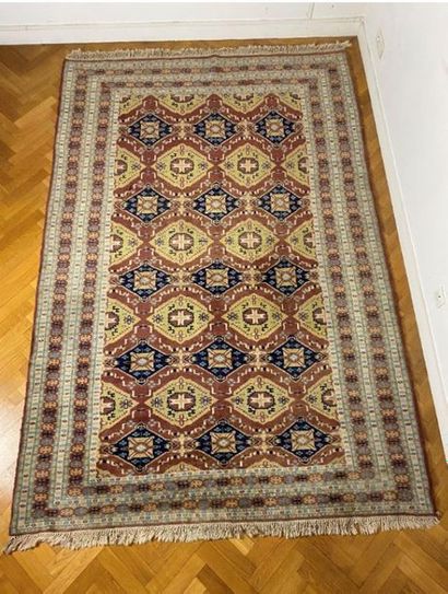 null PAKISTAN. Carpet.

Length : 280 cm - Width : 187 cm