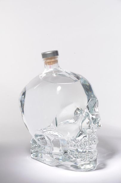 null *1 Jéroboam (300 cl) de Vodka Crystal Head, 40% Vol. Cartonnage.