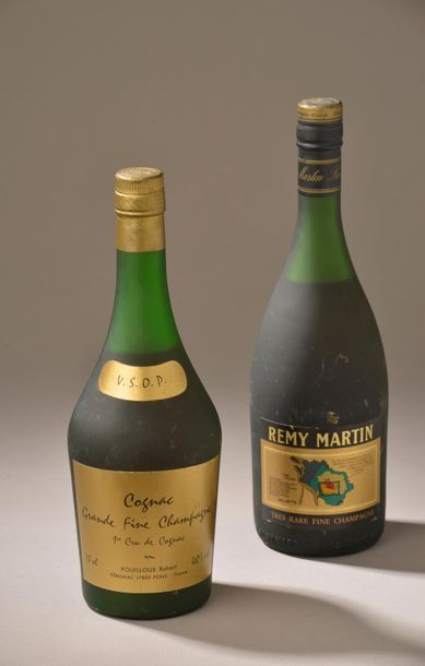 null 2 bouteilles COGNAC "VSOP", (LB, 1 Rémy Martin, 1 Pouilloux) 