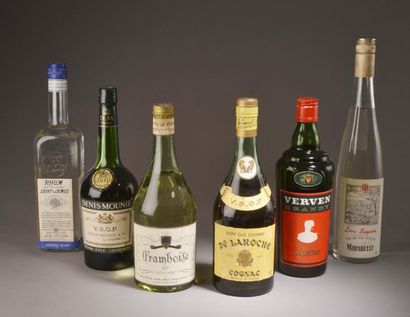 null 6 bouteilles SPIRITUEUX DIVERS (Cognac VSOP Denis-Mounié de Laroche; Rhum blanc...