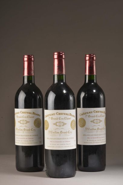 null 3 bouteilles Château CHEVAL-BLANC, 1° Grand Cru St-Émilion 1999 (etlt) 