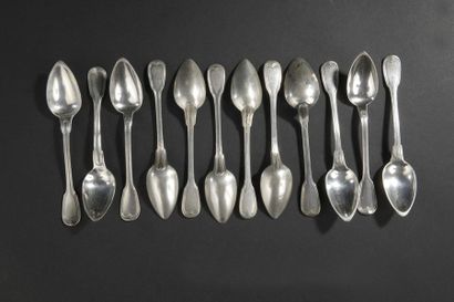 null Twelve silver teaspoons, net model.
Minerva punch.
Weight: 245.2 g
