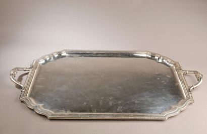 null Rectangular silver platter with curved recessed corners, edged with a gadrooned...