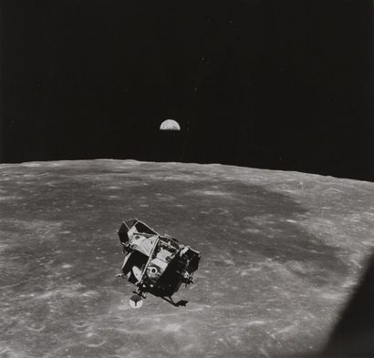 null NASA - APOLLO 11

Le module lunaire et la Terre au loin, 21 juillet 1969.

Tirage...