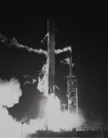 null NASA

Kennedy Space Center, lancement d'une fusée chargée de transporter les...