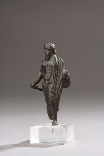null Statuette représentant le dieu Jupiter nu portant un drapé sur l'épaule gauche...