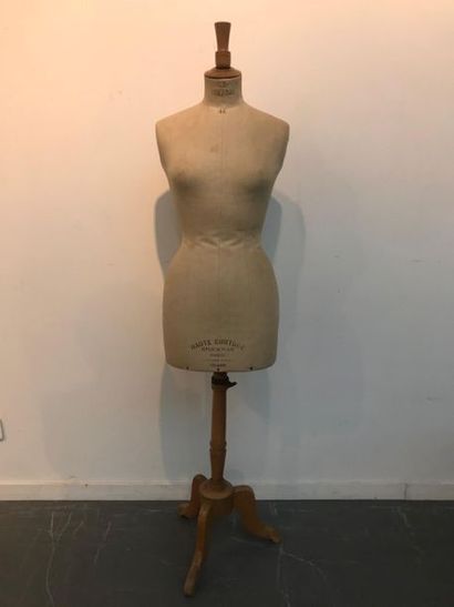 null *STOCKMAN.
Haute Couture Mannequin. 
Size 44