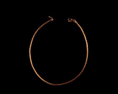 null Necklace in 18k yellow gold with braided mesh, carabiner clasp with safety chain....