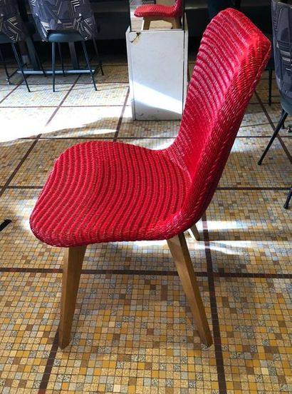 null 4 chaises de marque Vincent Sheppard modèle "Lily Dining chair oak base", le...