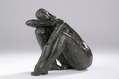 null 
Antoniucci VOLTI (1915-1989). 

Femme nue assise, la tête reposant sur son...