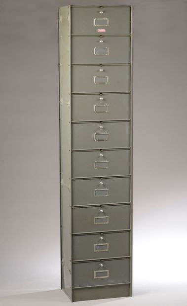null 
RONEO 

metallic file in grey lacquered sheet metal opening with ten drawers...